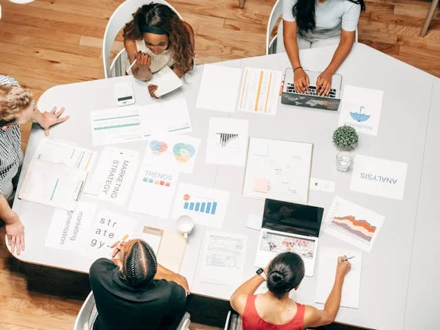 Direction marketing externalisée pour PME : structurez votre croissance sans embaucher